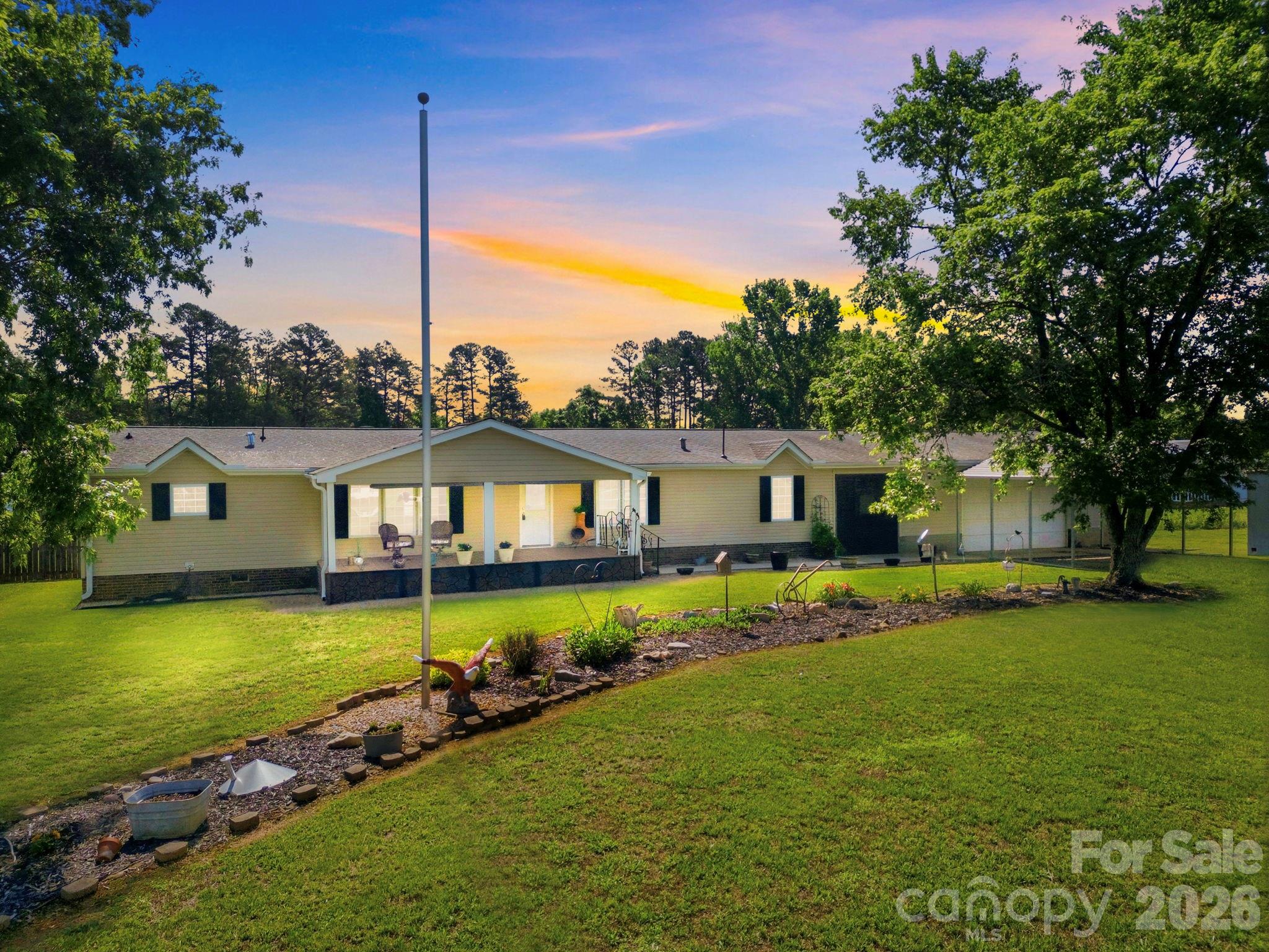 165 Grand Oaks Drive, Rockwell, NC — property listing photo