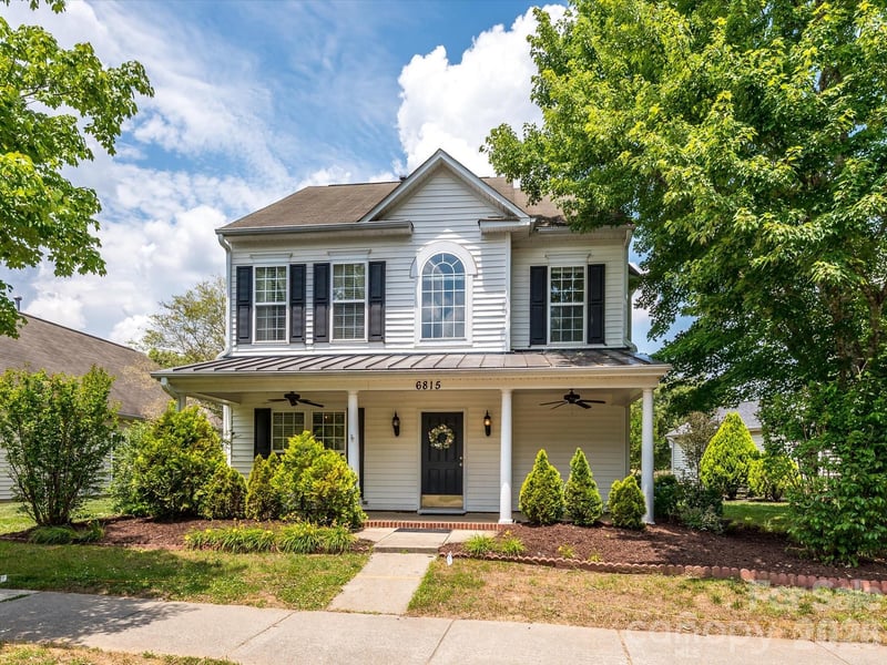 6815 Tanners Creek Drive, Huntersville, NC - 3 beds, 2.5 baths, 2,018 sqft - $390,000
