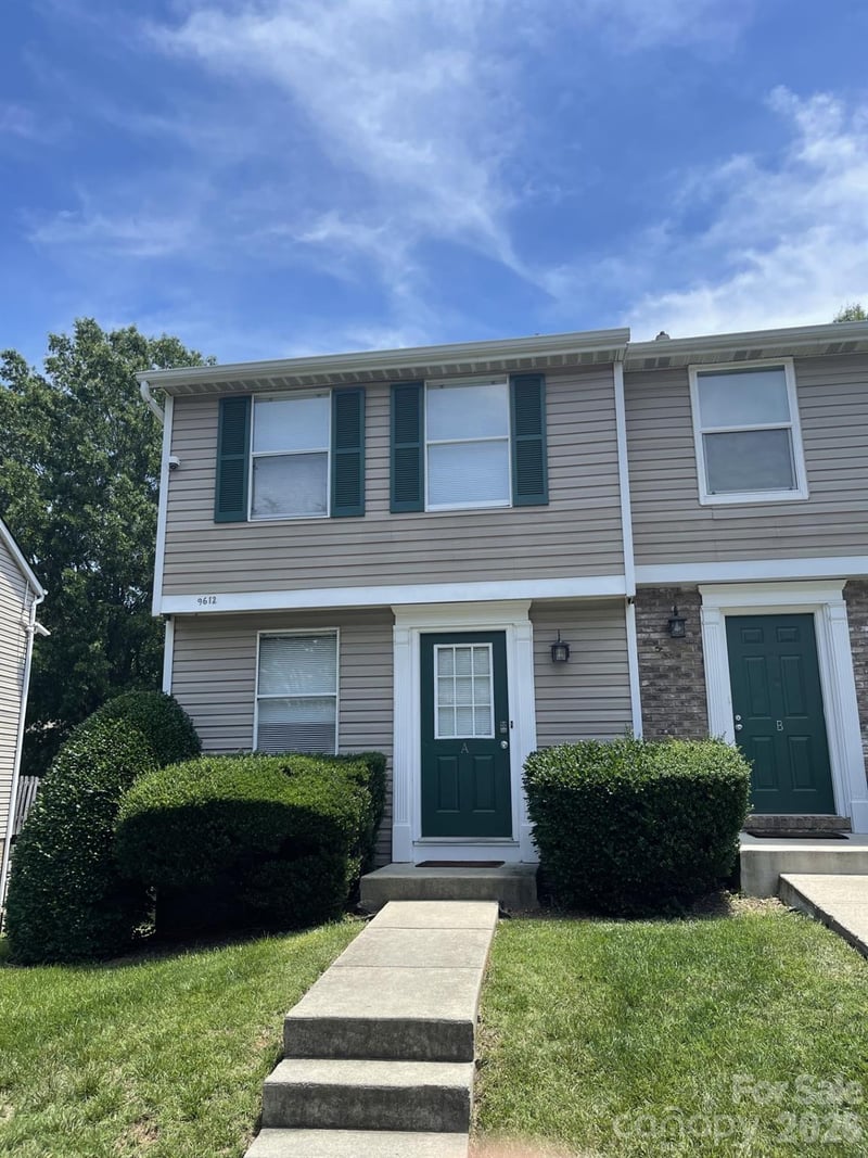 9612 Vinca Circle A, Charlotte, NC - 3 beds, 2 baths, 1,341 sqft - $226,000