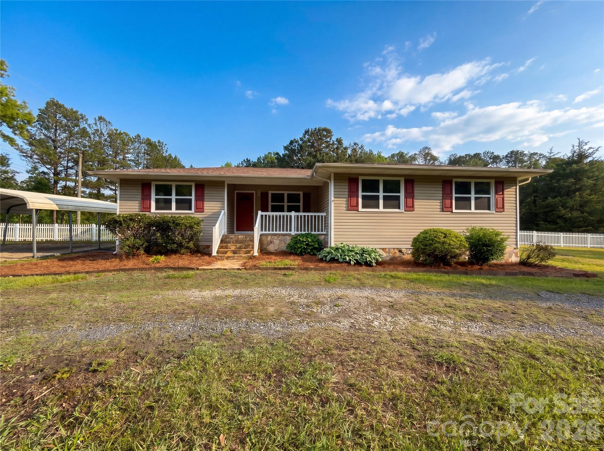 565 Rutledge Drive, Catawba, SC. property listing photo