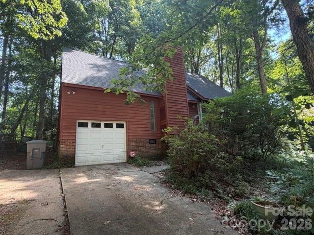 8401 Barncliff Road, Charlotte, NC. property listing photo