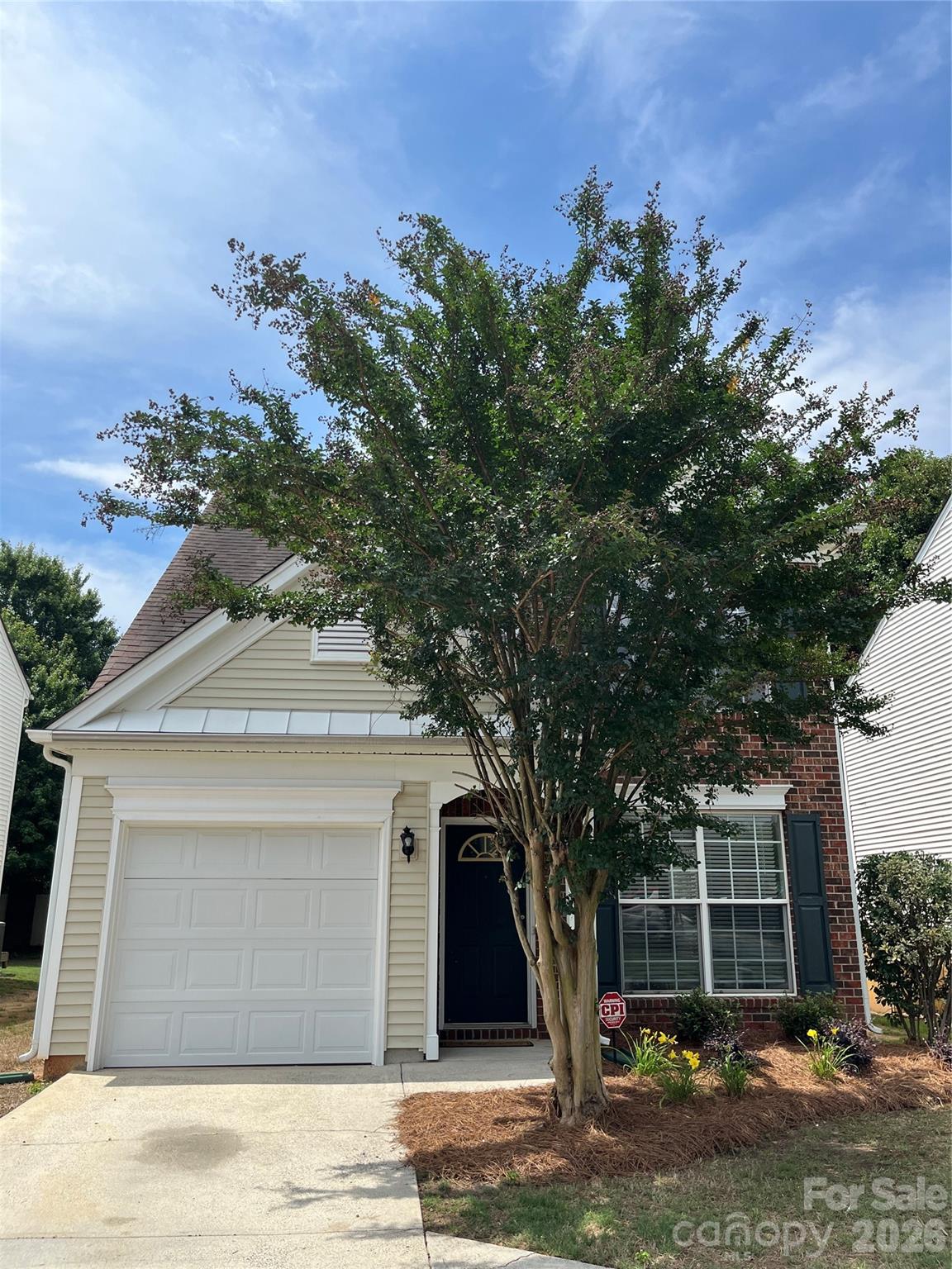2435 Normancrest Court, Charlotte, NC. property listing photo