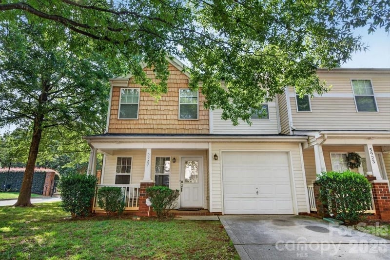 5927 Pisgah Way, Charlotte, NC - 3 beds, 2.5 baths, 1,490 sqft - $260,000