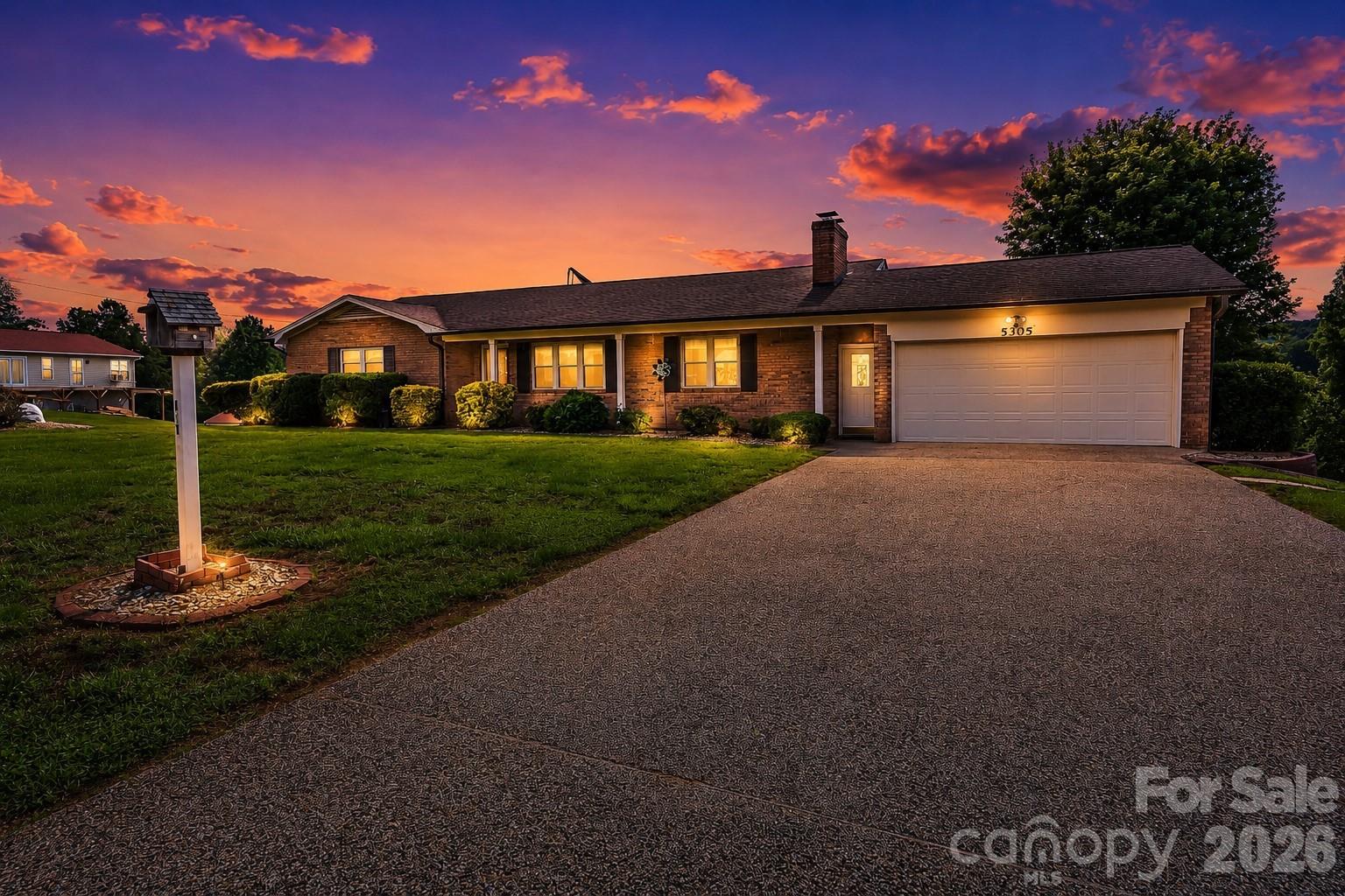 5305 Icard Ridge Road, Hickory, NC — property listing photo