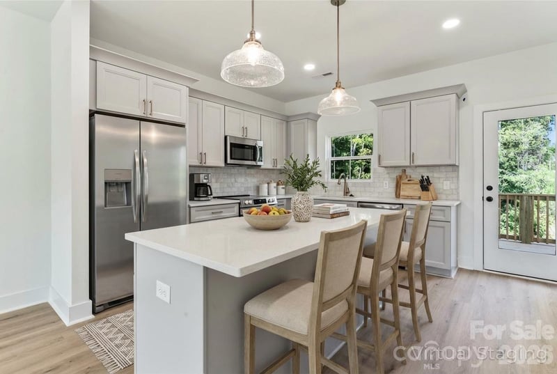 422 Bogue Drive Apt 22, Fort Mill, SC - 3 beds, 2.5 baths, 1,934 sqft - $369,900