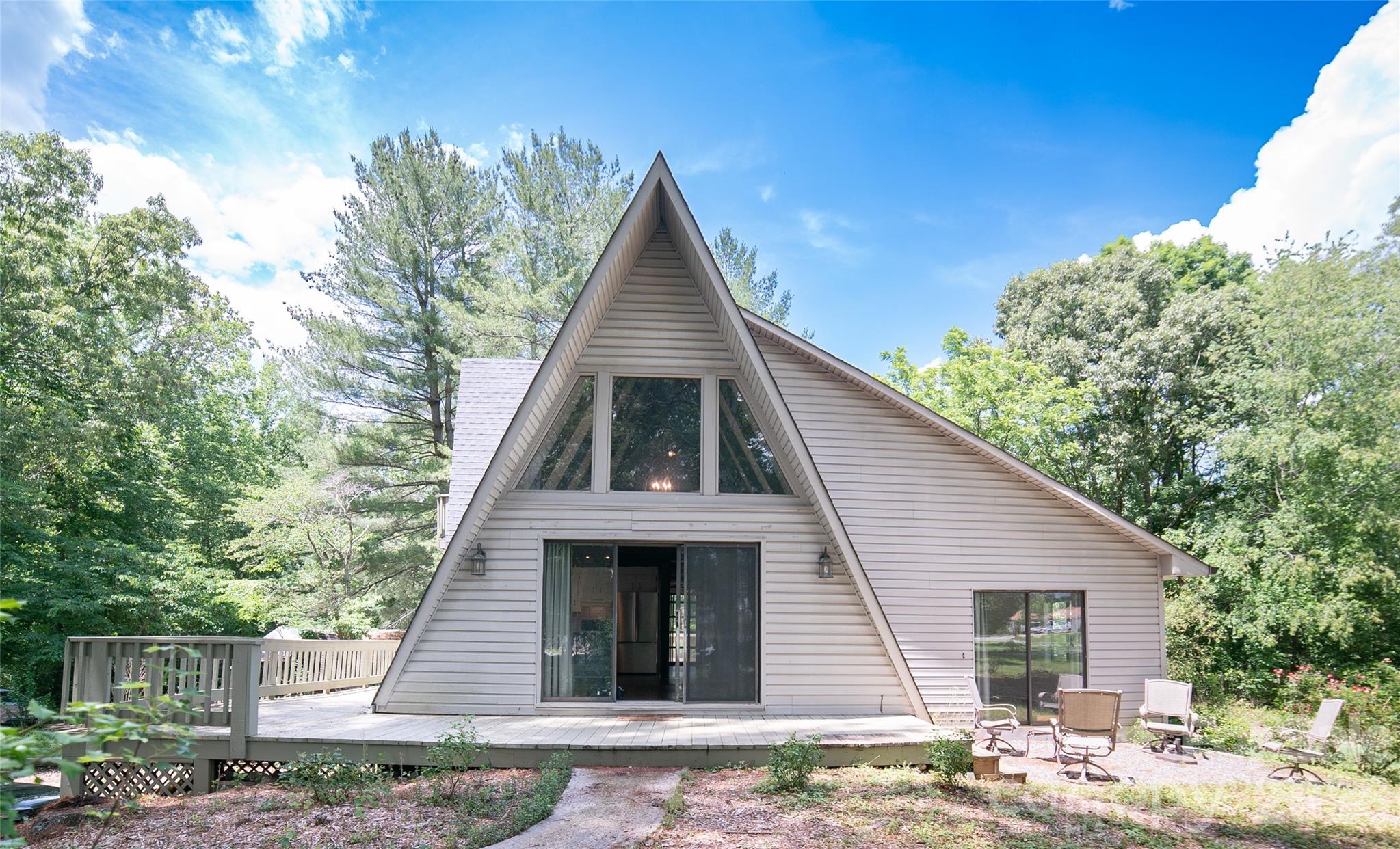 3555 Majestic View Place, Lenoir, NC. property listing photo