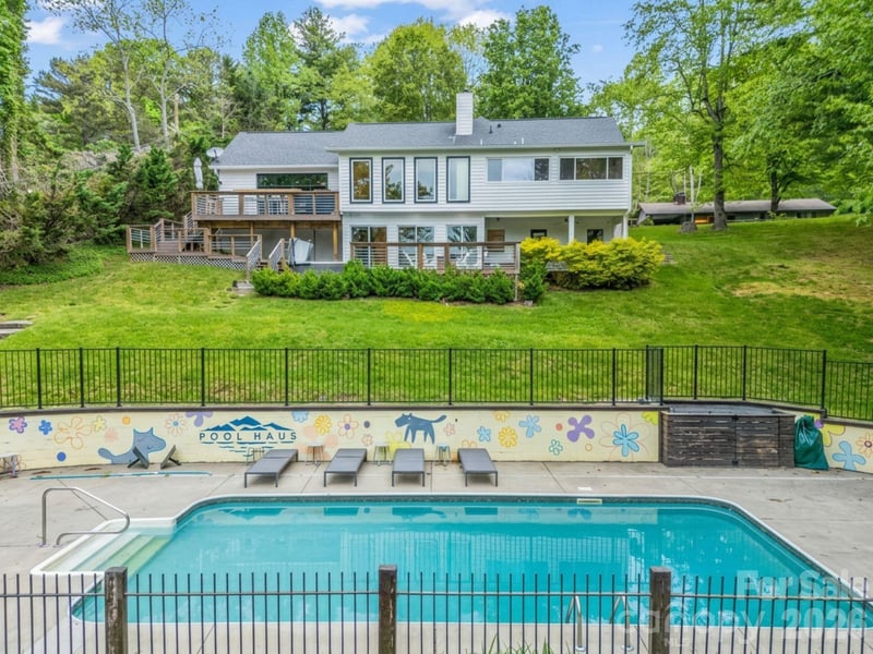 172 Amble Lane, Fletcher, NC - 5 beds, 5 baths, 2,847 sqft - $999,000