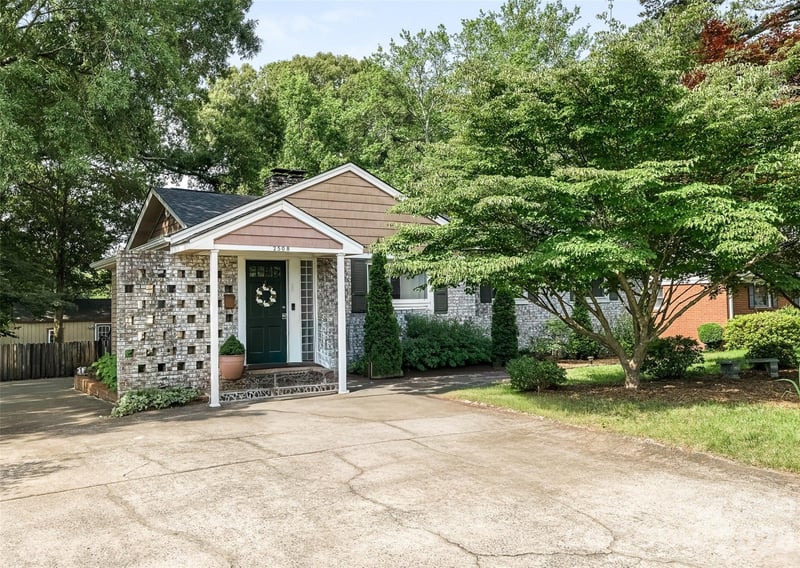 2508 Hilliard, Charlotte, NC - 3 beds, 2 baths, 1,502 sqft - $529,000