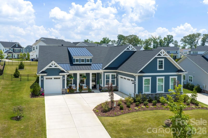 247 Lanyard Lane, Belmont, NC - 3 beds, 2.5 baths, 2,736 sqft - $850,000