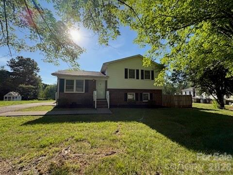122 Wallace Street, Boonville, NC. property listing photo