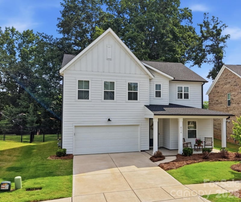 8114 Franklin Trail, Charlotte, NC - 5 beds, 3 baths, 2,650 sqft - $665,000