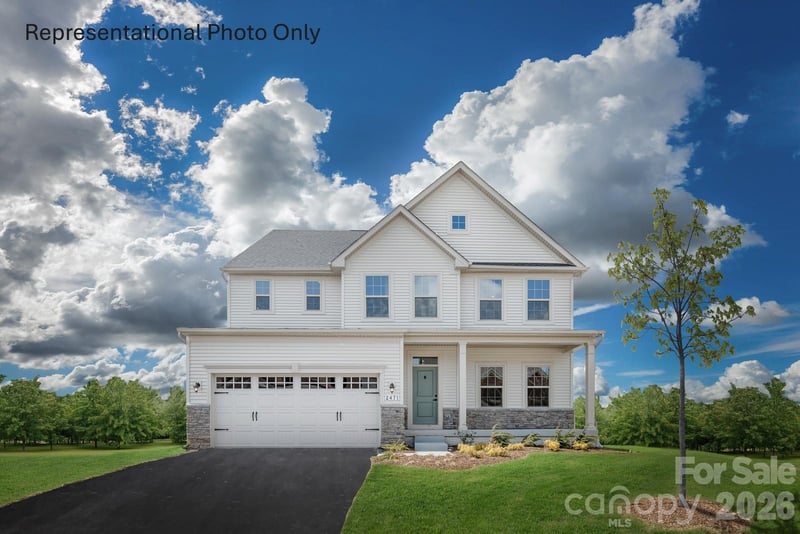 1018 Bramble Hedge, Indian Trail, NC - 4 beds, 3 baths, 3,010 sqft - $527,990