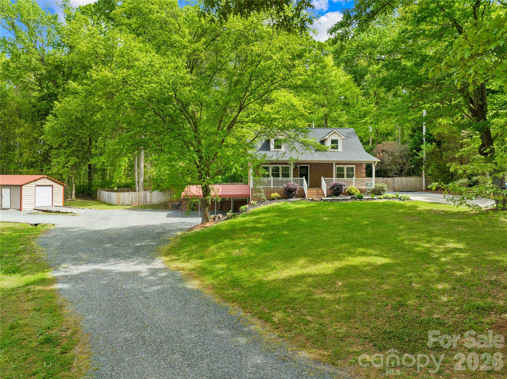6002 Lake, Mint Hill, NC — property listing photo 1