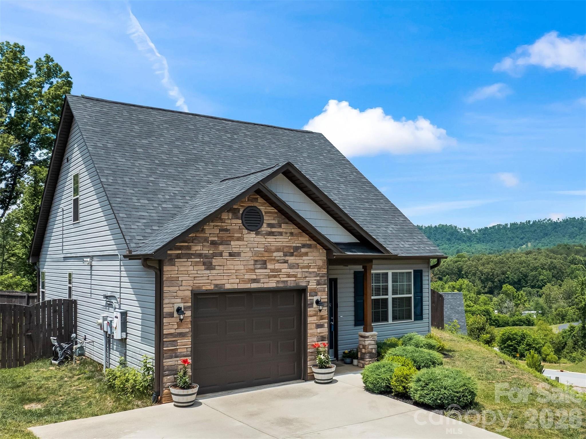 115 Water Leaf Drive, Weaverville, NC — property listing photo