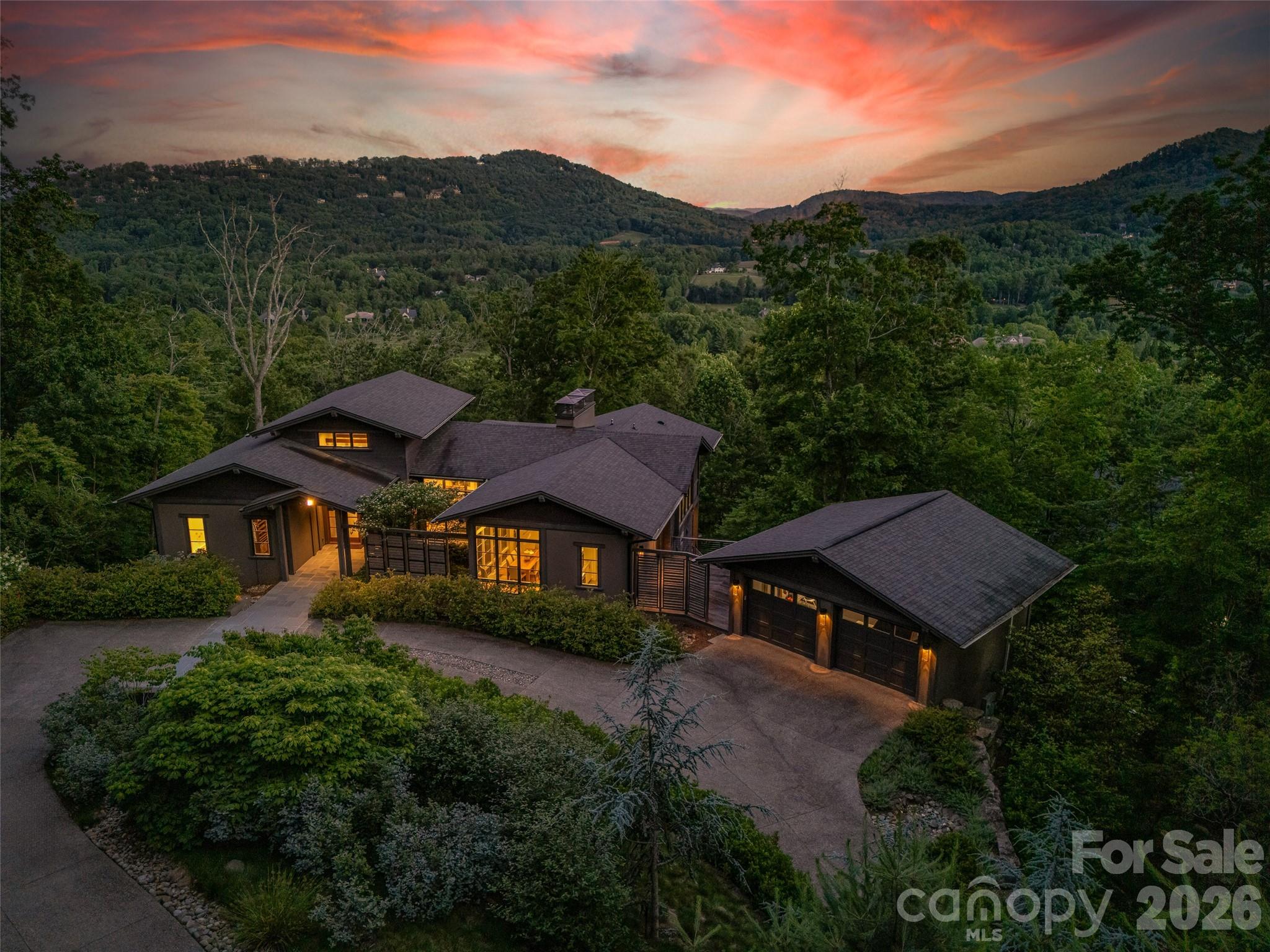 1121 Timberbluff Way, Arden, NC. property listing photo