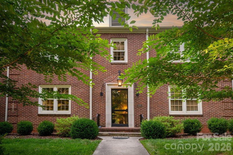 1035 Queens Road Apt 8, Charlotte, NC - 2 beds, 1 bath, 983 sqft - $670,000