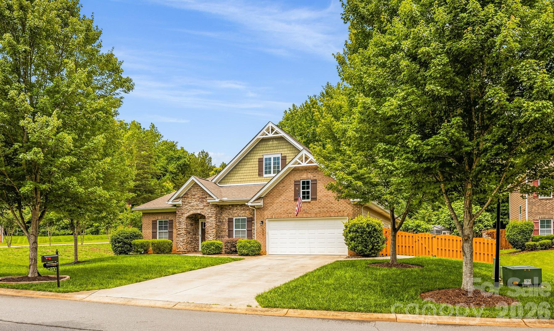 7928 Goodall, Mint Hill, NC — property listing photo 1