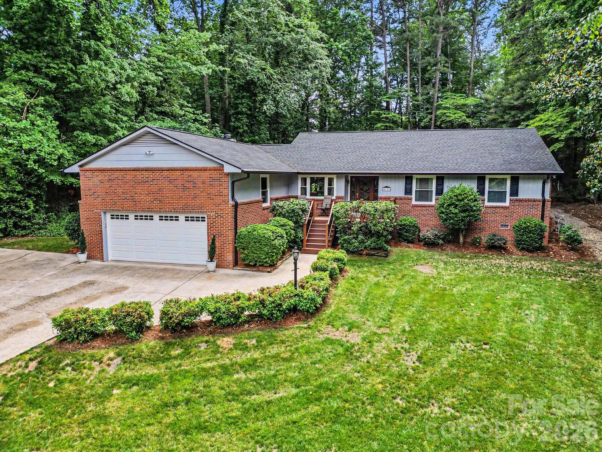 4359 Lake Shore Road N, Denver, NC. property listing photo