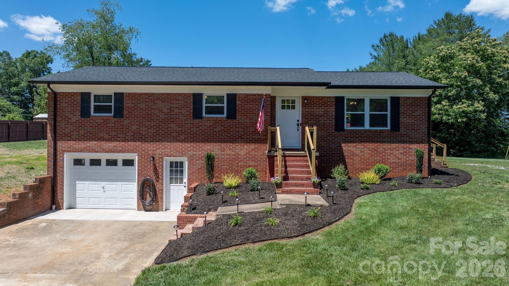 55 Hillsdale Lane, Taylorsville, NC. property listing photo