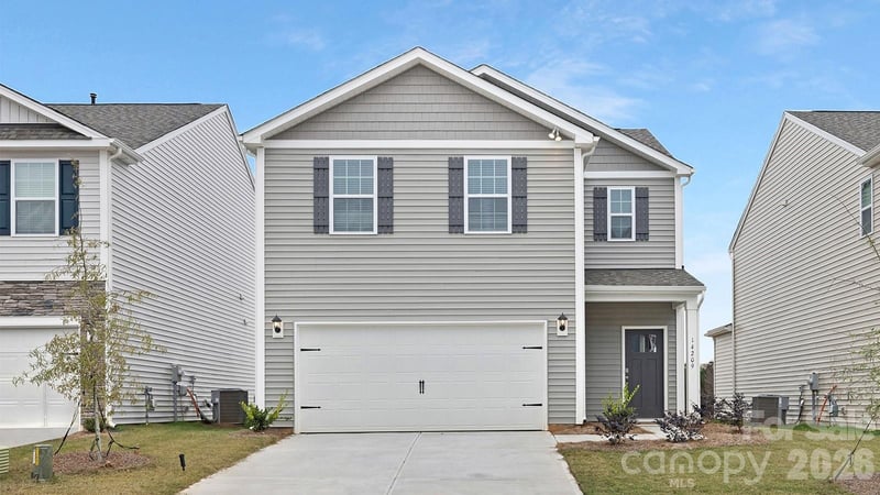 204 Hyder Ridge Road, Asheville, NC - 4 beds, 2.5 baths, 1,612 sqft - $399,990