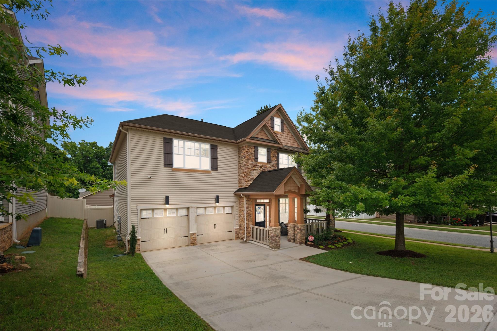 7202 Toxaway, Charlotte, NC — property listing photo 1
