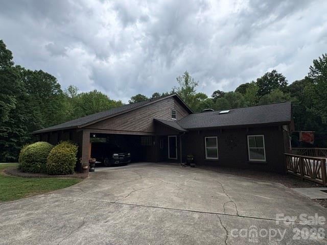 214 Fallingwood, Gastonia, NC - 3 beds, 2 baths, 2,990 sqft - $525,000
