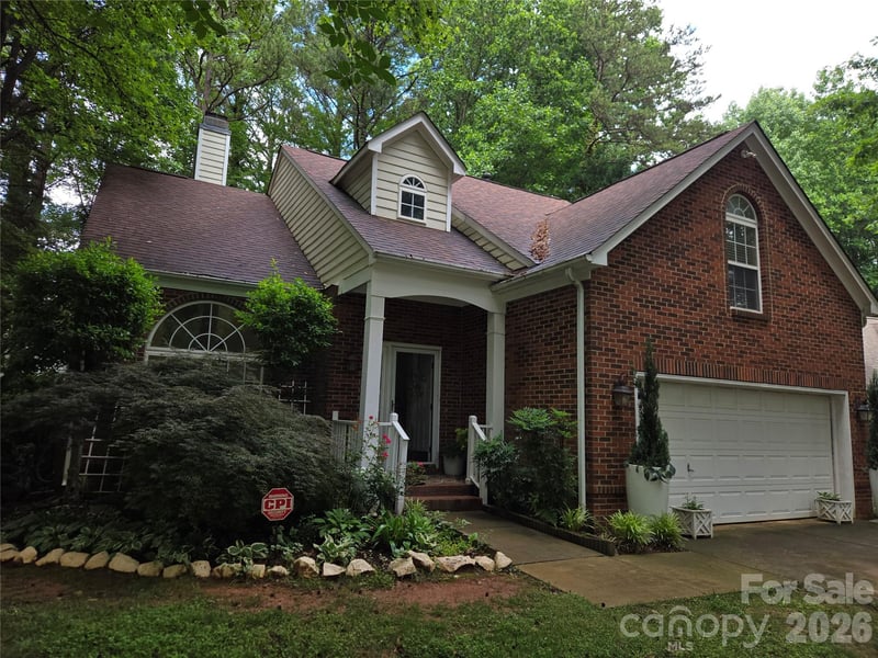 6313 Lily Pad Court, Charlotte, NC - 4 beds, 2.5 baths, 2,356 sqft - $350,000