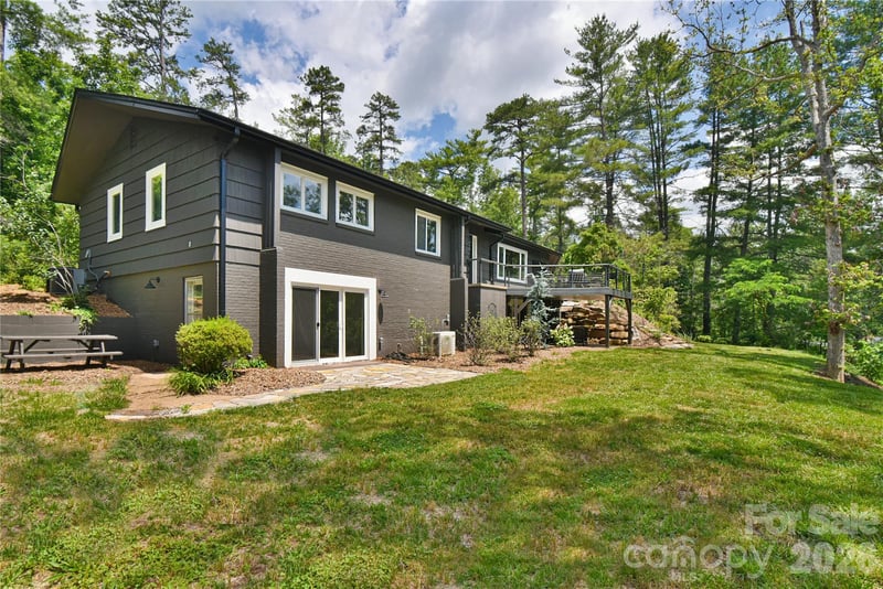 351 Windsor Road, Asheville, NC - 5 beds, 4 baths, 3,317 sqft - $1,075,000