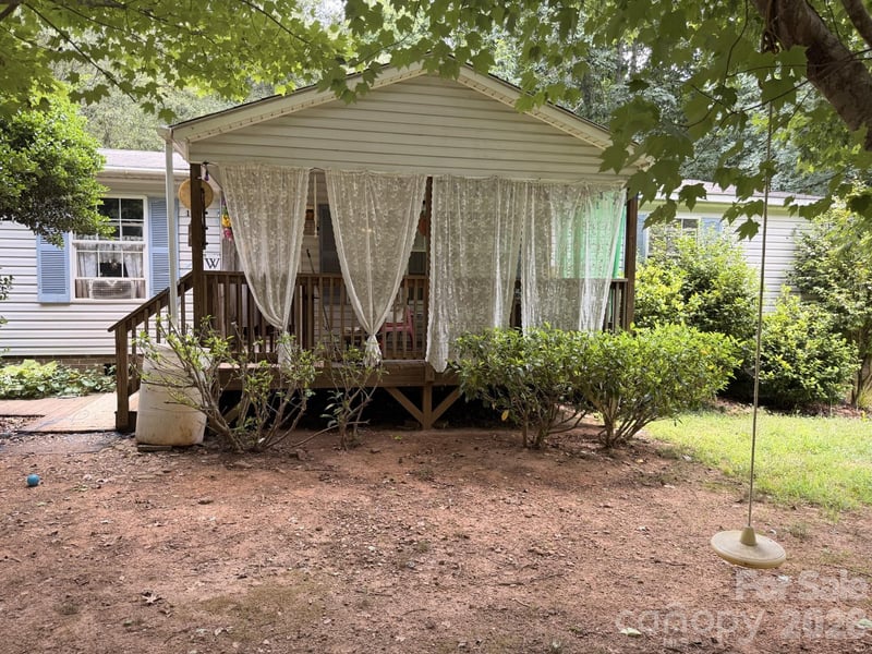 115 Stampede Drive, Statesville, NC - 3 beds, 2 baths, 1,600 sqft - $175,000