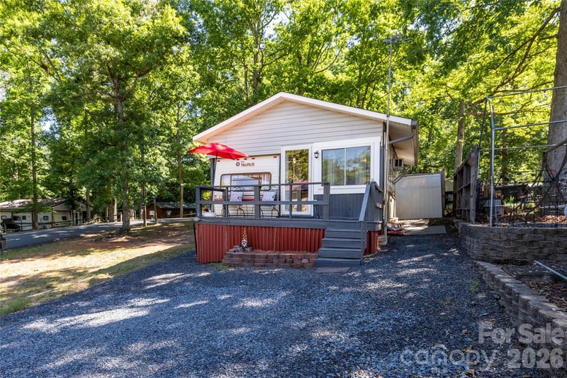 110 & 112 Laurel Ridge Ridge, Mount Gilead, NC - 2 beds, 1 bath, 475 sqft - $155,000