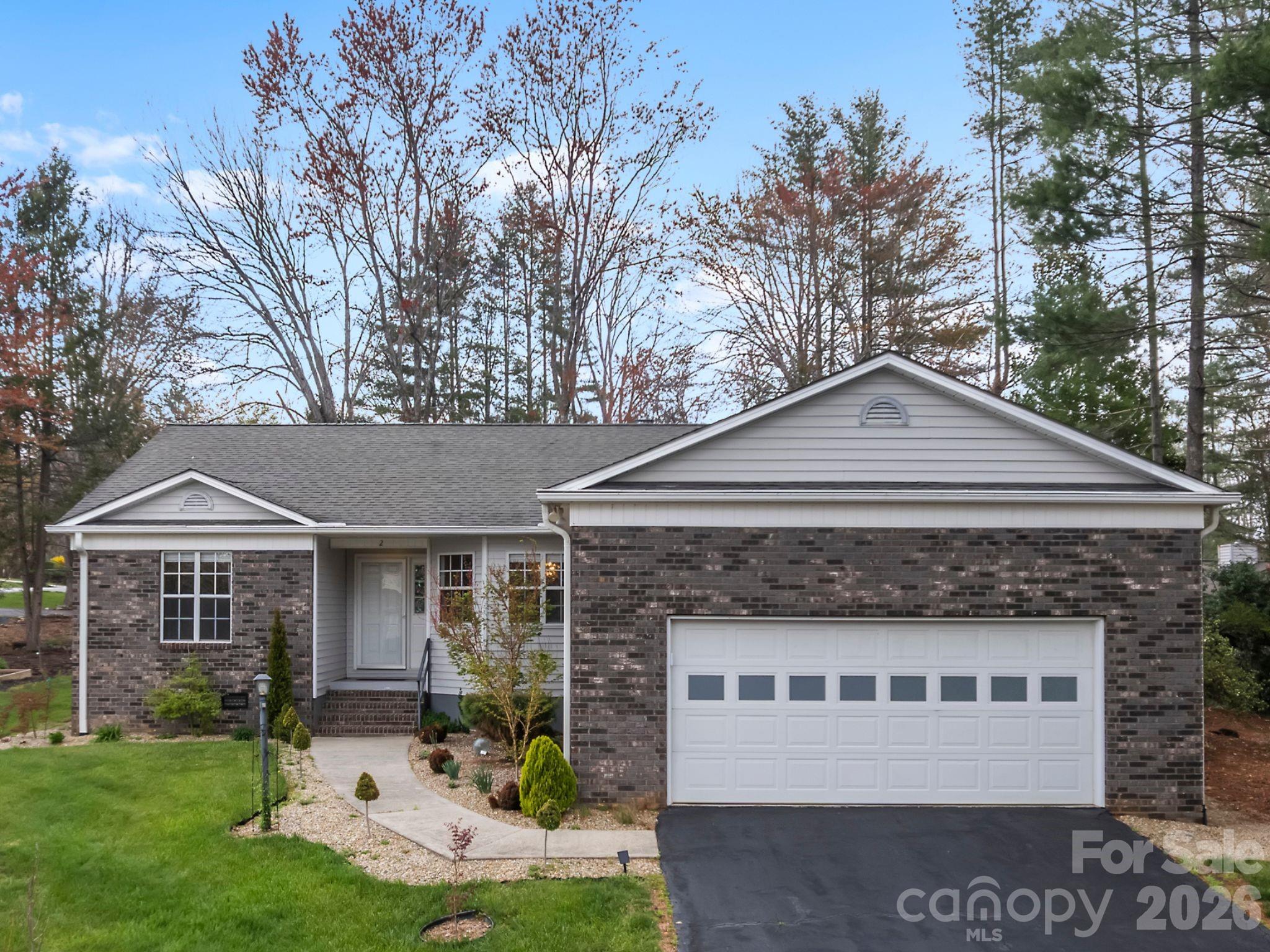 2 Manakiki Court, Etowah, NC. property listing photo