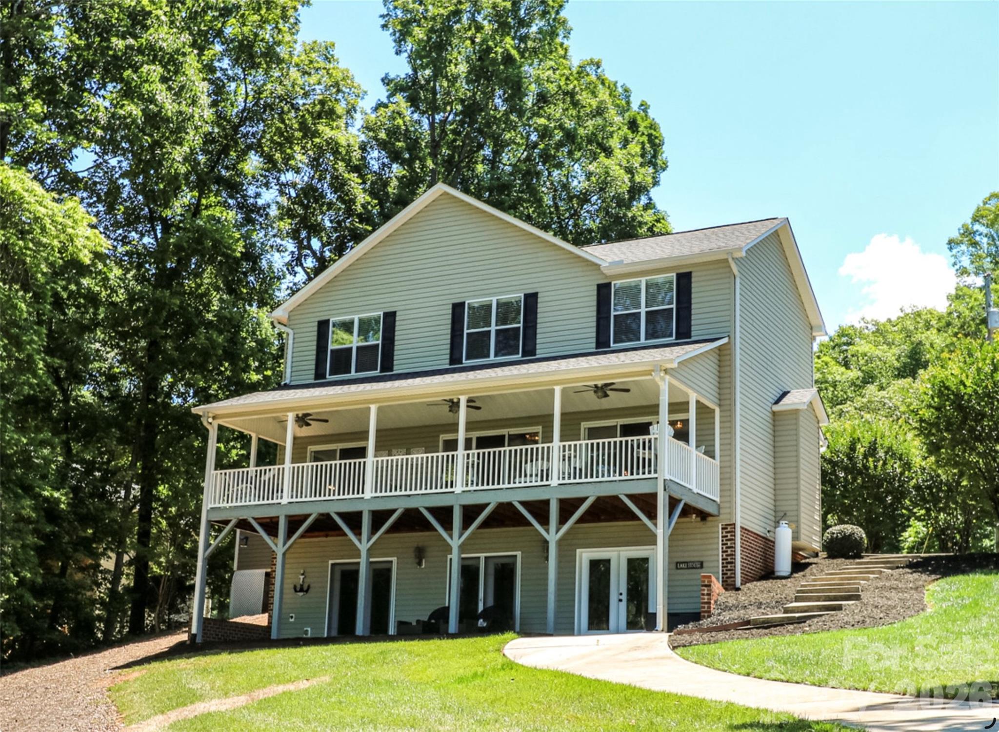 794 Riverwood Drive, Lexington, NC. property listing photo