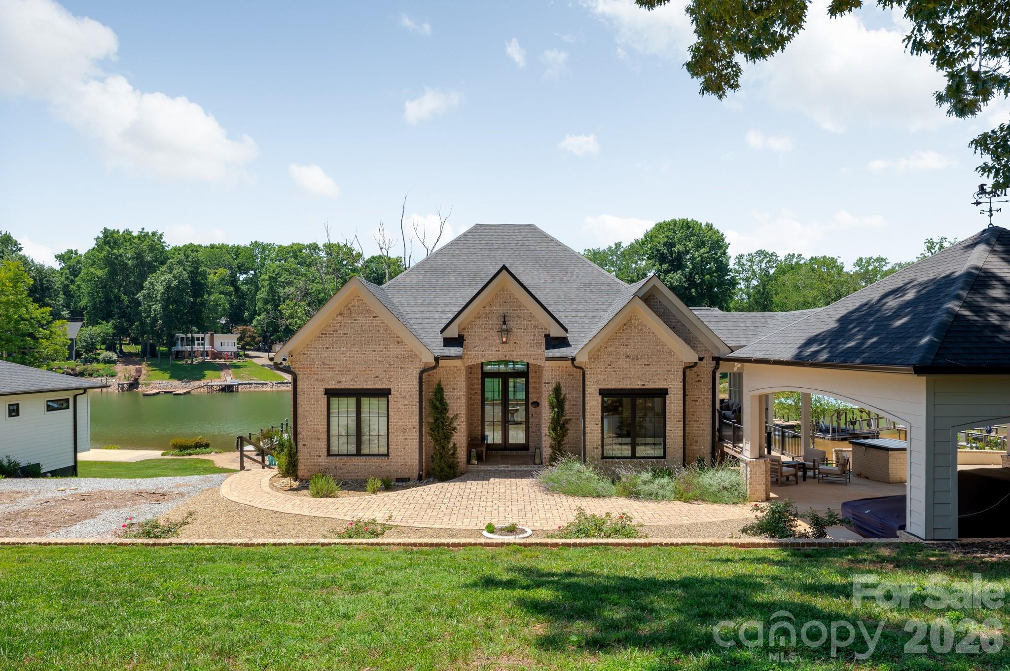 445 Sundown Road, Mooresville, NC. property listing photo