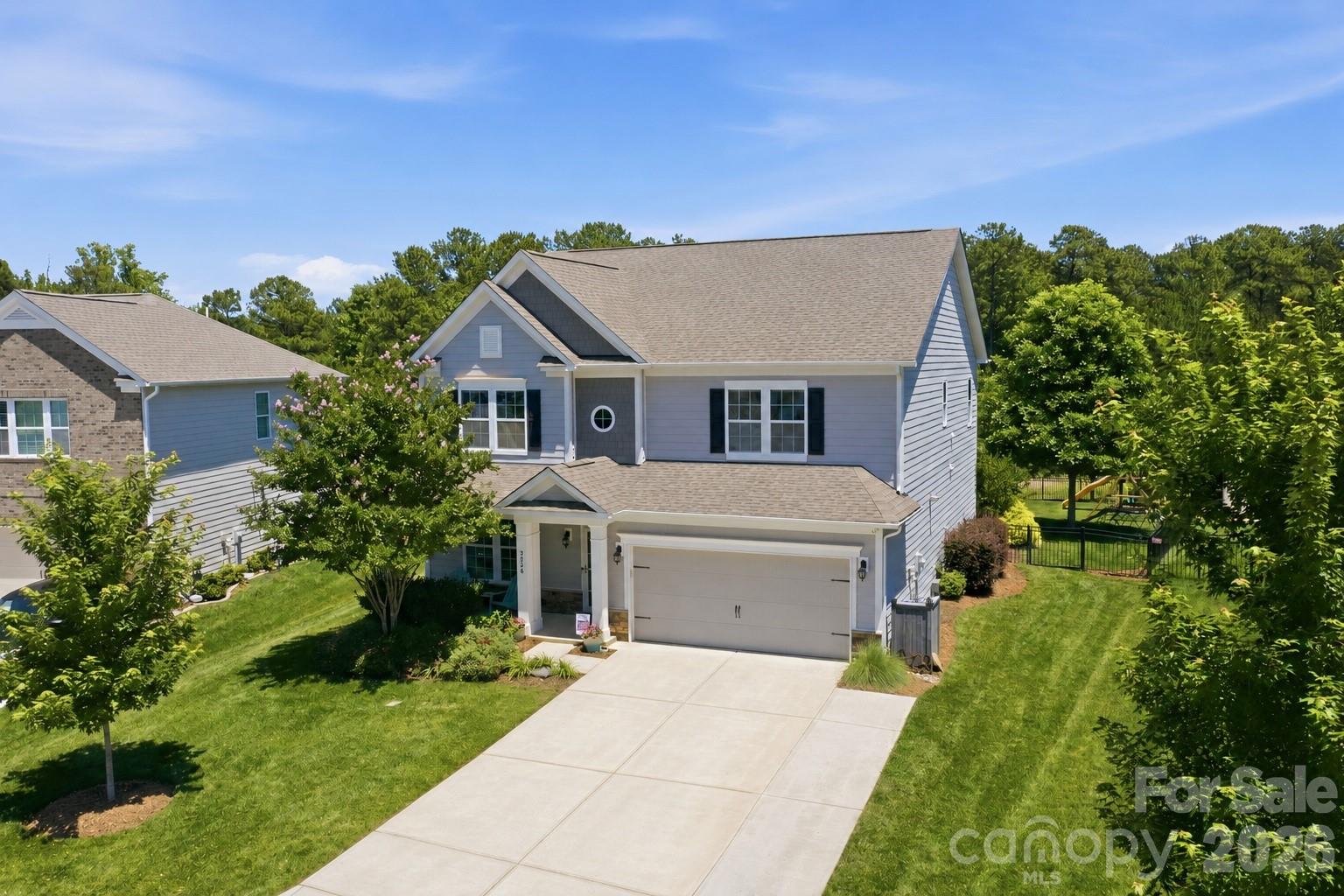3026 Spinner Court, Denver, NC — property listing photo
