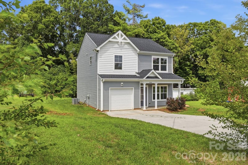 2604 Greencrest Lane, Statesville, NC - 3 beds, 2.5 baths, 1,619 sqft - $295,000