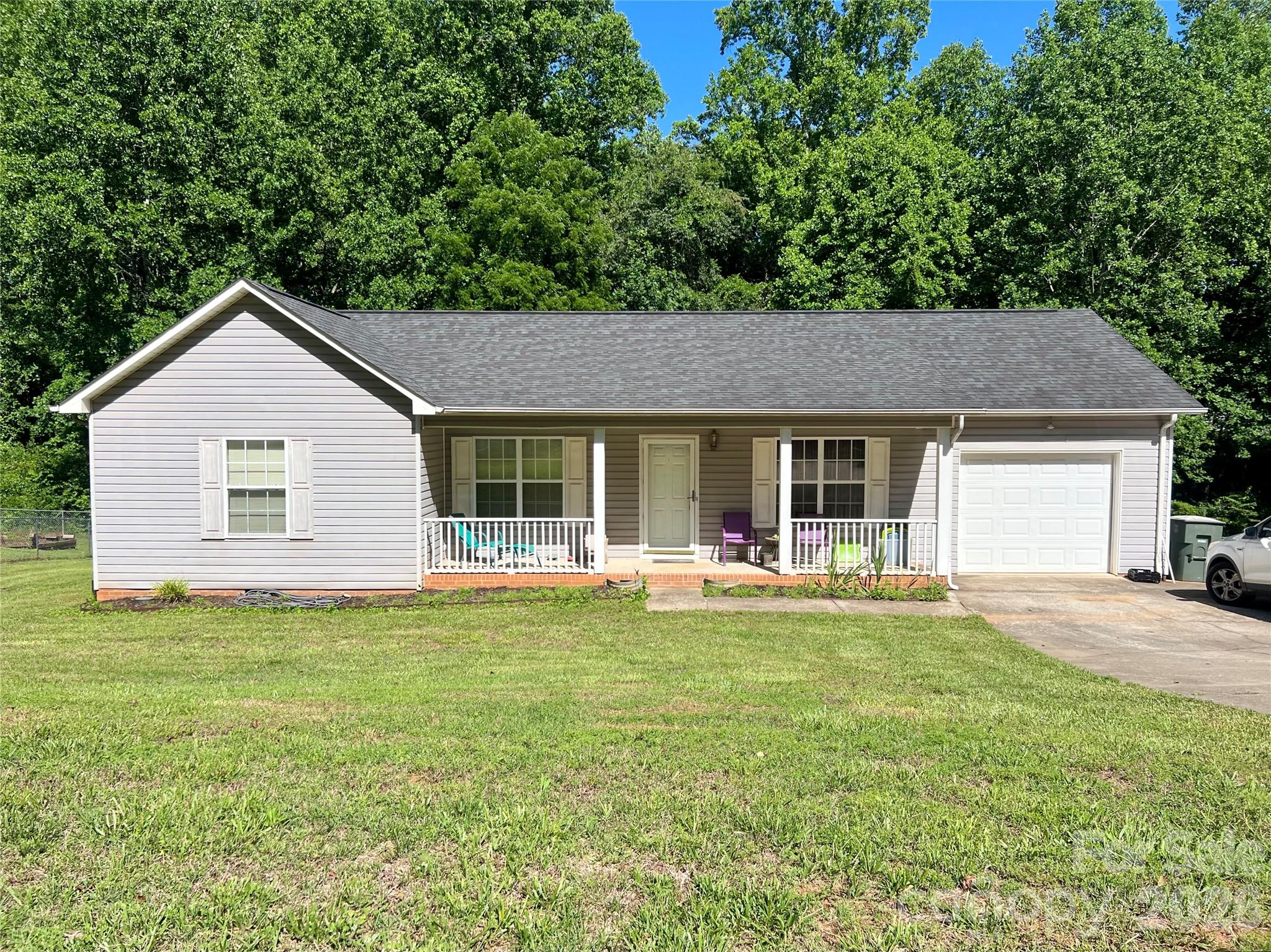 1213 Coventry Place NW, Conover, NC — property listing photo