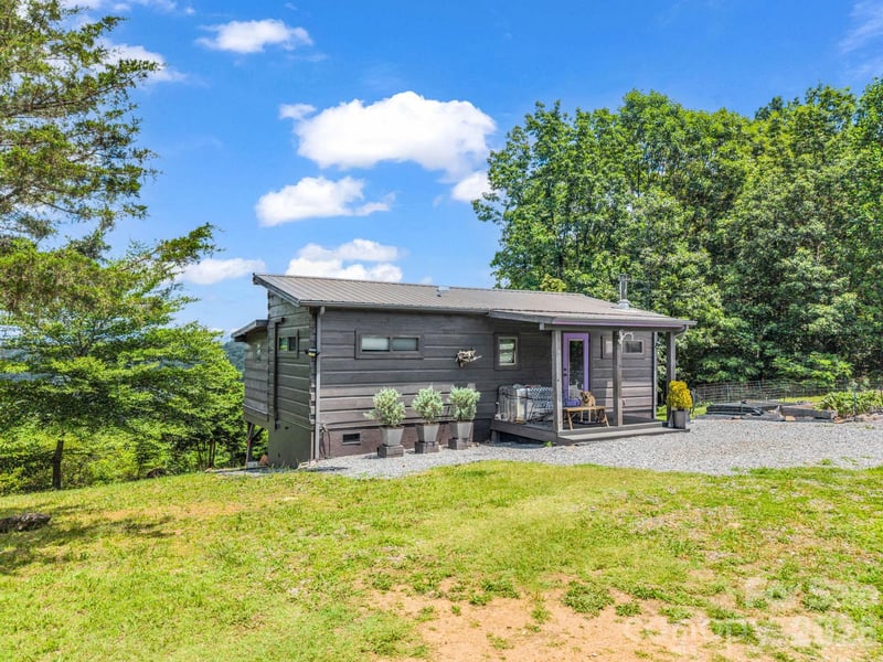 1300 Towery Trace, Ellenboro, NC - 1 bed, 1 bath, 400 sqft - $490,000