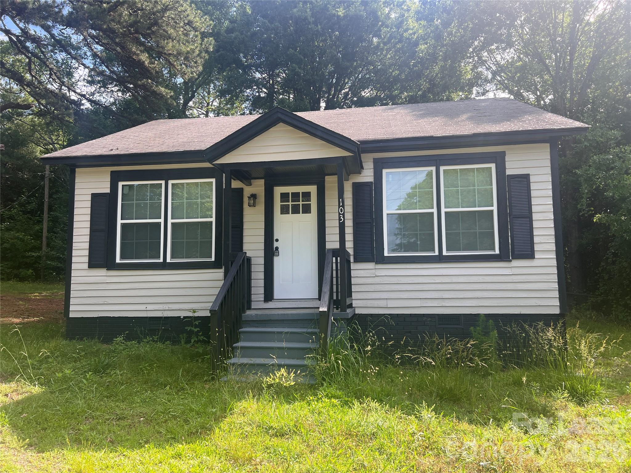 103 Neighborhood Street, Lincolnton, NC. property listing photo
