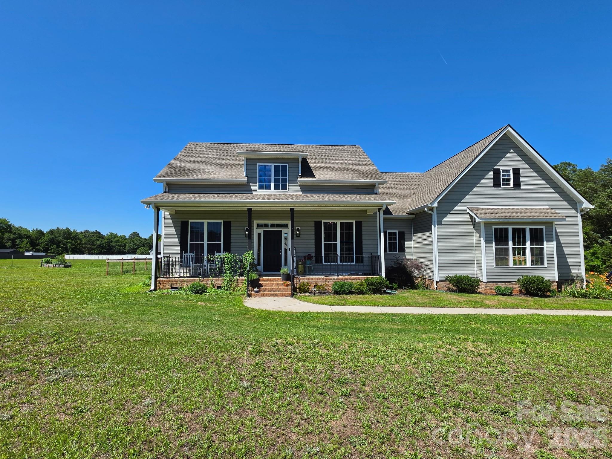 4653 Simpson Road, Edgemoor, SC. property listing photo
