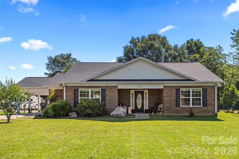 5250 Hickory Grove Road, Mount Holly, NC - 3 beds, 2 baths, 1,904 sqft - $425,000