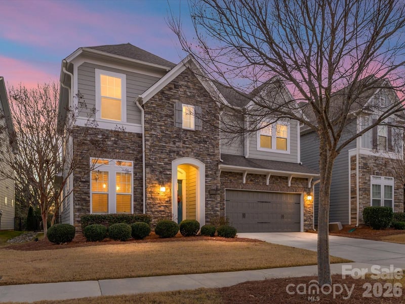13105 Kornegy Drive, Charlotte, NC - 3 beds, 3.5 baths, 3,006 sqft - $995,000