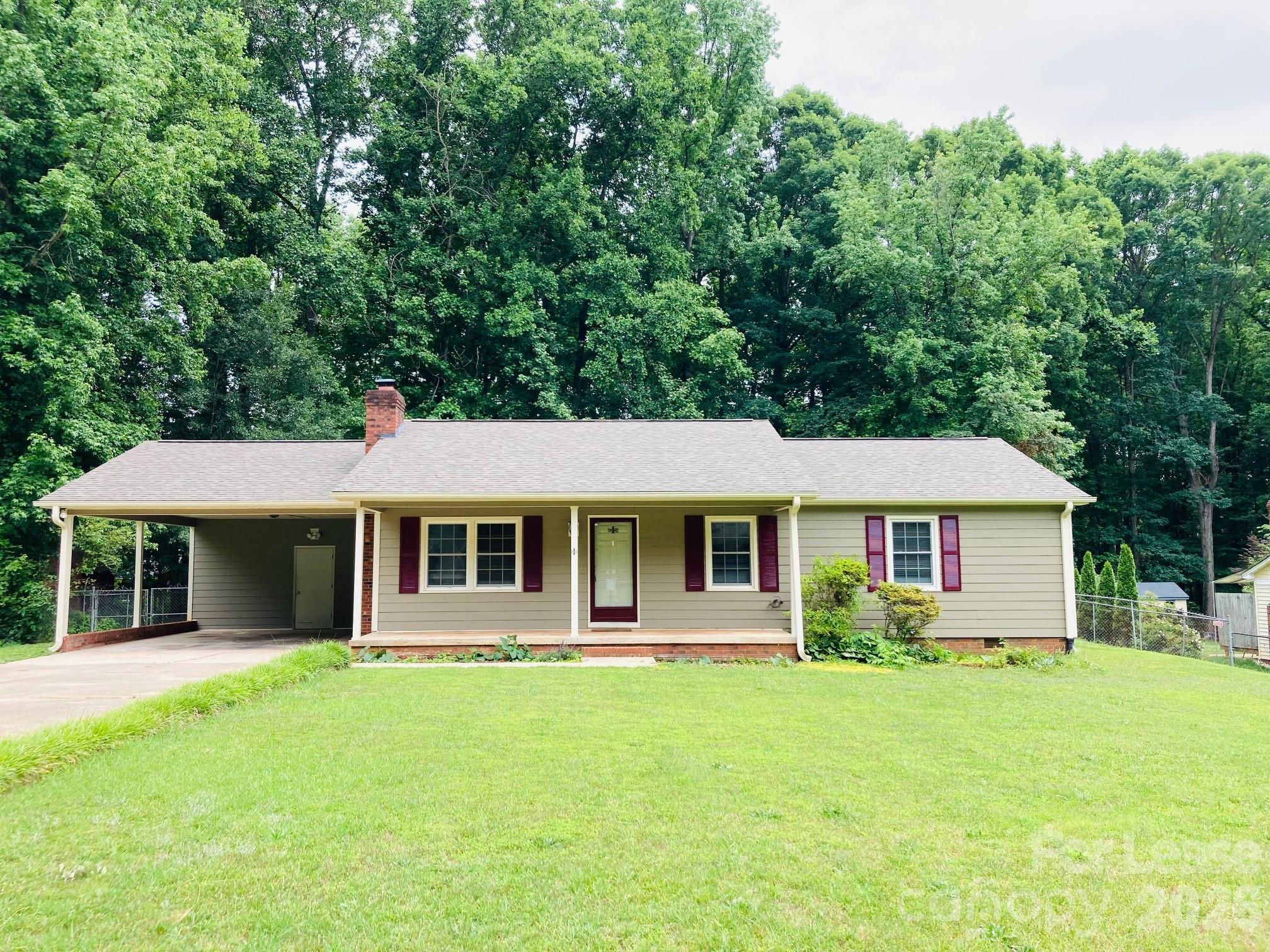 7984 Secluded Lane, Denver, NC. property listing photo