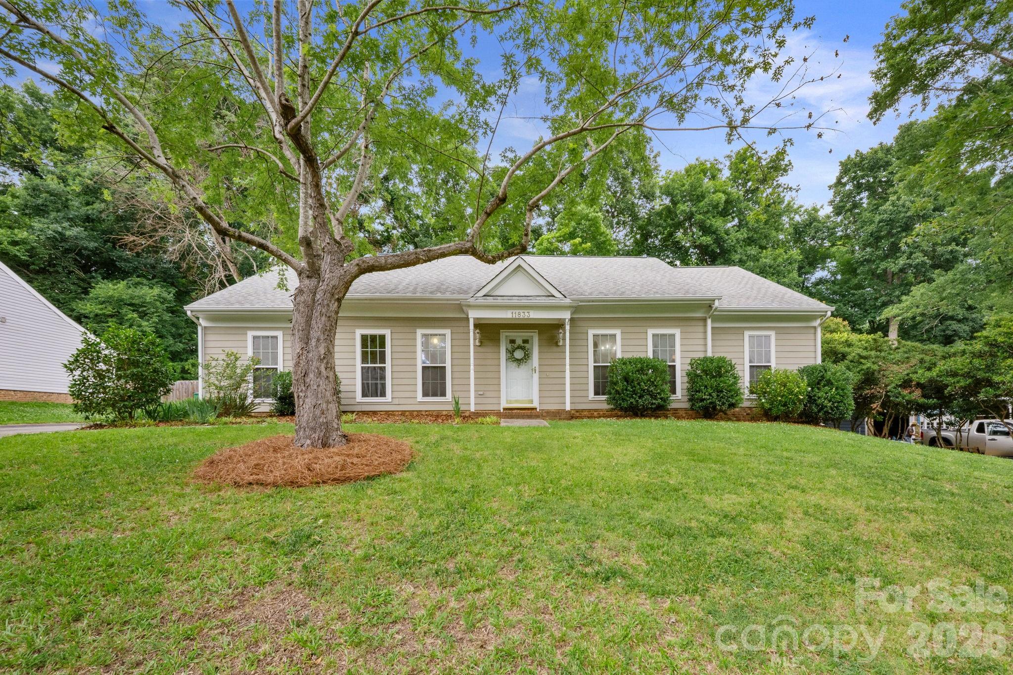 11833 Post Ridge Court, Charlotte, NC. property listing photo