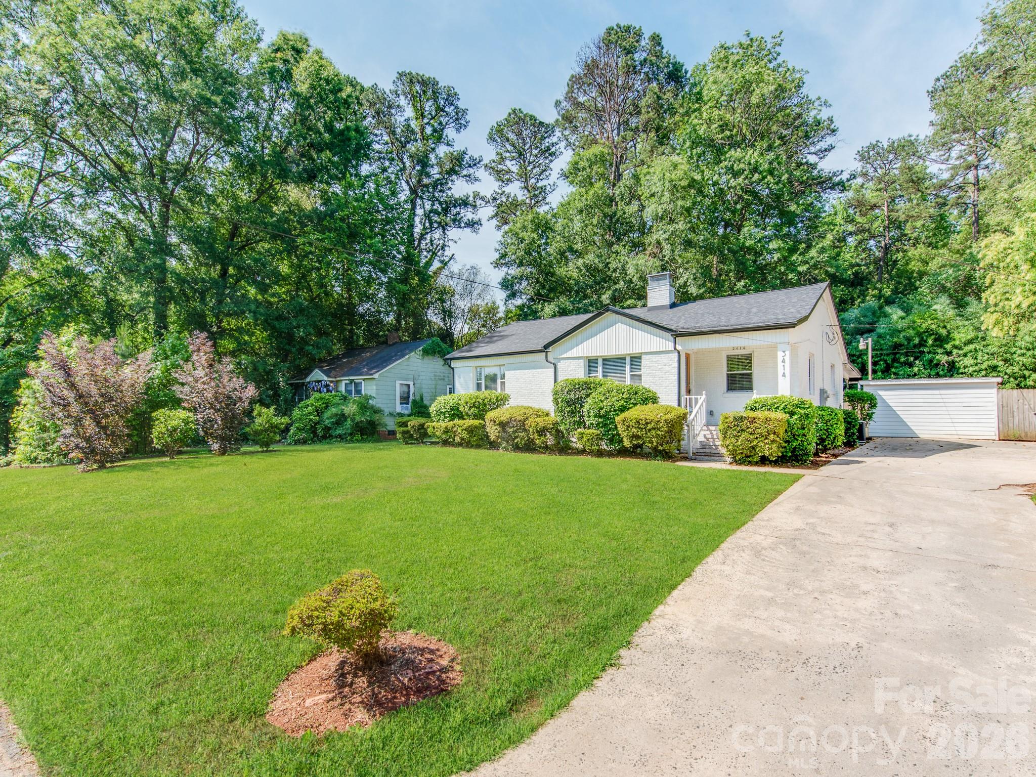 3414 June, Charlotte, NC — property listing photo 1