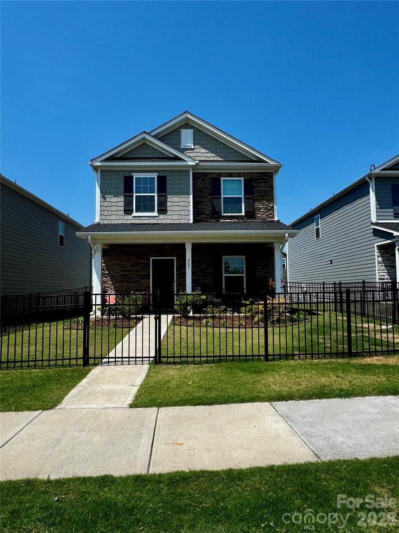 207 Orson Oaks Lane, Pineville, NC - 3 beds, 2.5 baths, 1,903 sqft - $445,000