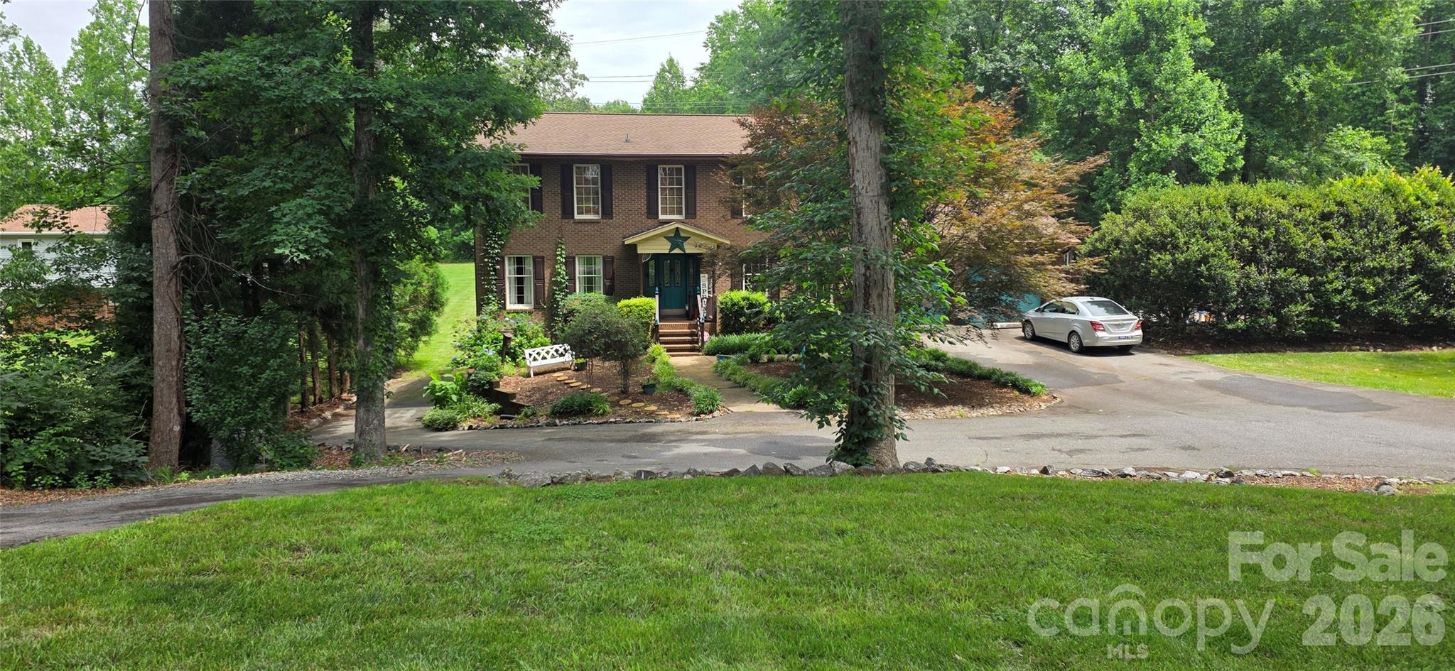 3110 Ninth Tee Drive, Newton, NC — property listing photo