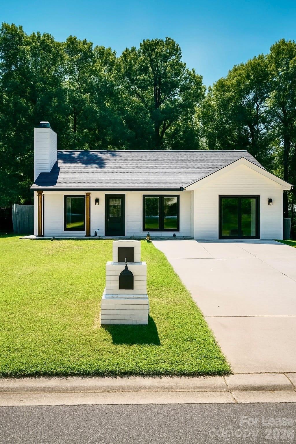 909 Highland Mist Lane, Charlotte, NC. property listing photo