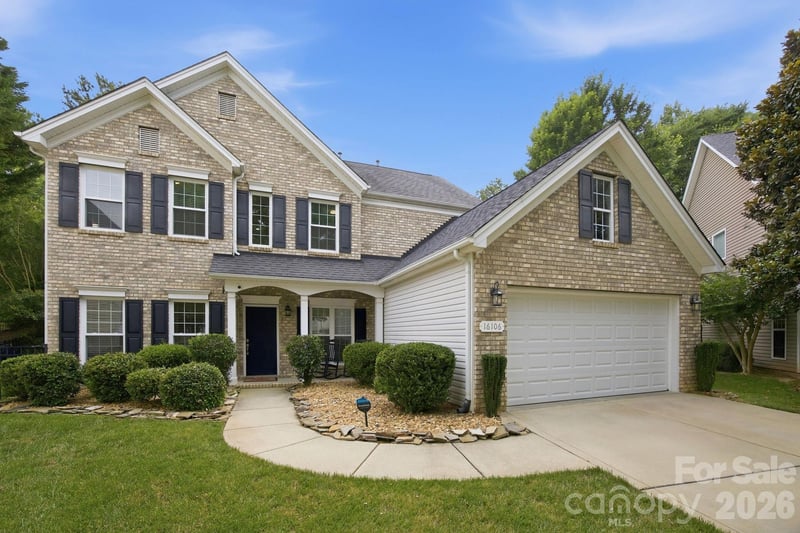 16106 Cloverleaf Court, Charlotte, NC - 4 beds, 2.5 baths, 2,365 sqft - $665,000