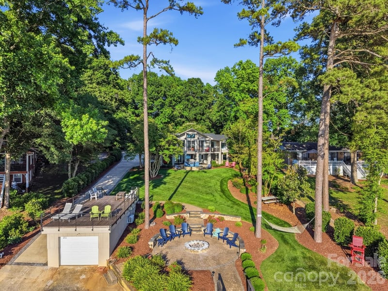 730 Mainsail, Salisbury, NC - 3 beds, 4 baths, 3,016 sqft - $1,189,900