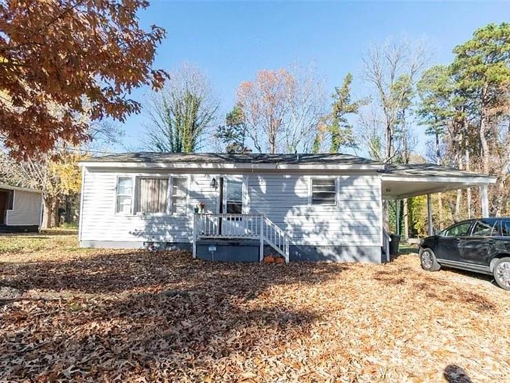 2216 Bradley, Greensboro, NC. property listing photo